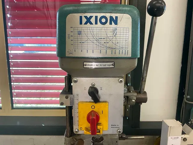 Ixion bt 13 st tafelboormachine - afbeelding 13 van  13