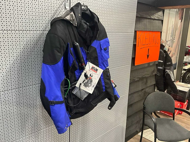 Ixs airbag stunt motorjas - afbeelding 3 van  8