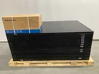 Izen - mp1720330 - set van 16 gebruikte full black zonnepanelen (330 wp) en 1 nieuwe blaupunkt bpt-v03-5.0 omvormer (3-fase)