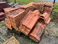 J. kurstjens vlakke muldenpan dakpannen (115x) - afbeelding 1 van  13