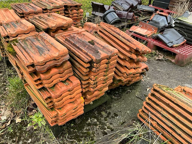 J. kurstjens vlakke muldenpan dakpannen (115x) - afbeelding 6 van  13