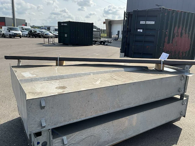 J.a becker twinram 35 stempelbrug - afbeelding 8 van  13