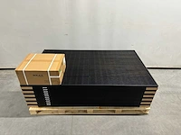 Ja solar - set van 12 full black zonnepanelen (370 wp) en 1 solax x1-4.2-t-d omvormer (1-fase) - afbeelding 1 van  11
