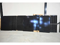 Ja solar / sunpower / hyundai 410 wp / 370 wp zonnepaneel (10x) - afbeelding 1 van  7