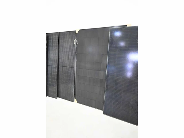 Ja solar / sunpower / hyundai 410 wp / 370 wp zonnepaneel (10x) - afbeelding 6 van  7