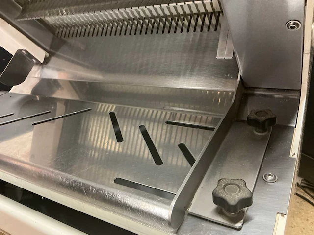 Jac lcl 450/12 broodsnijmachine - afbeelding 8 van  17