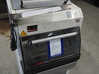 Jac - afbeelding 6 van  10