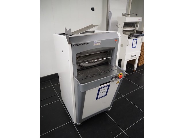 Jac - afbeelding 2 van  9