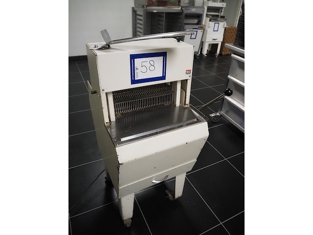 Jac - afbeelding 1 van  8