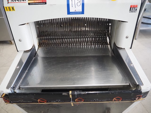 Jac - afbeelding 8 van  10