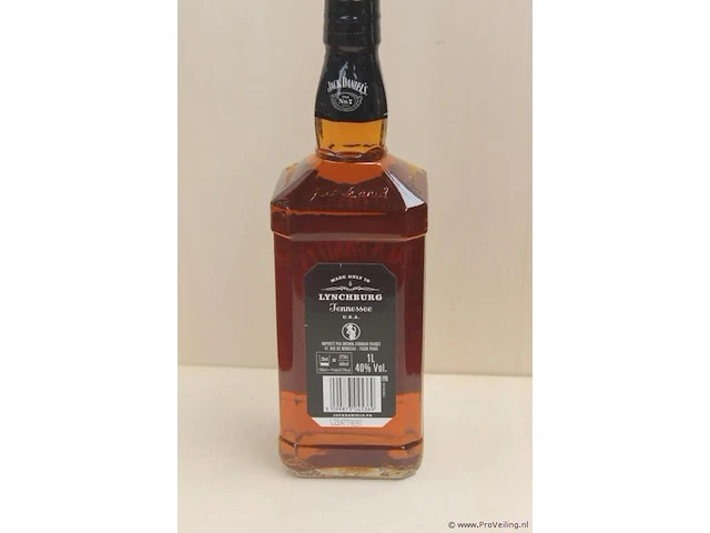 Jack daniels old no.7 whisky- 1 liter - winkelverkoopprijs € 26.95 - afbeelding 2 van  3