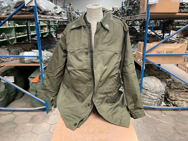 Jacket - afbeelding 1 van  6