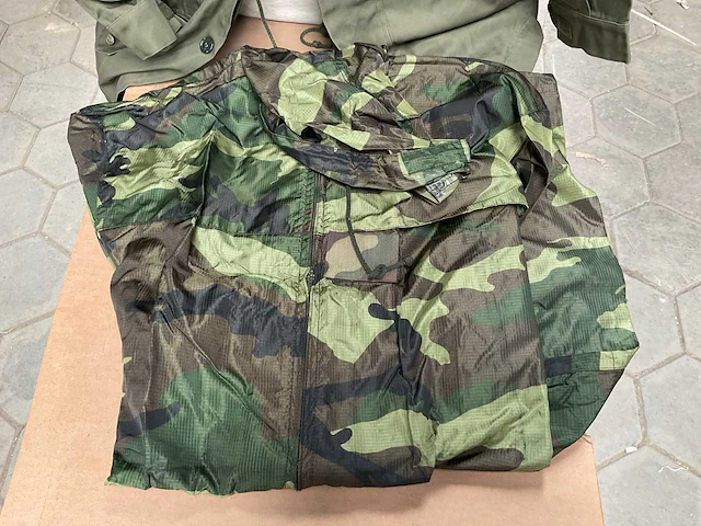 Jacket - afbeelding 2 van  4