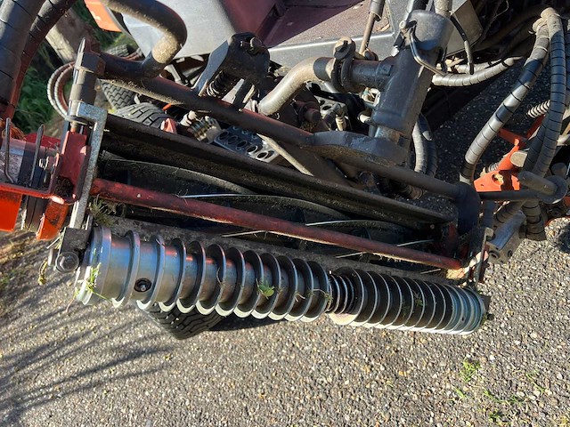 Jacobsen - lf 550 4wd - zitmaaier - afbeelding 14 van  17