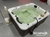Jacuzzi 3 persoons - afbeelding 6 van  9
