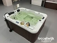 Jacuzzi 3 persoons - afbeelding 7 van  9