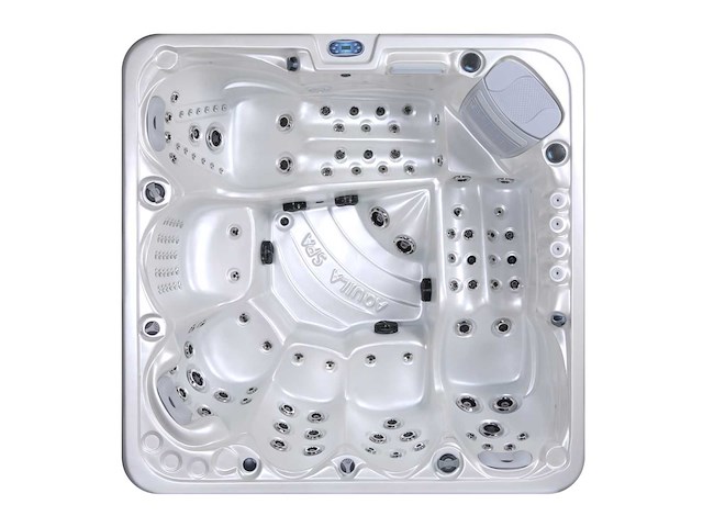 Jacuzzi en buitenspa - aquila spa - filena - 6 persoons met 2 ligplaatsen - afbeelding 2 van  17