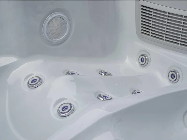 Jacuzzi en buitenspa - vonato - borealis - vrijstaand 2 persoons bad - afbeelding 9 van  11