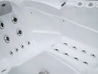 Jacuzzi en buitenspa - vonato - calvesta - vrijstaand 5 persoons - afbeelding 23 van  47