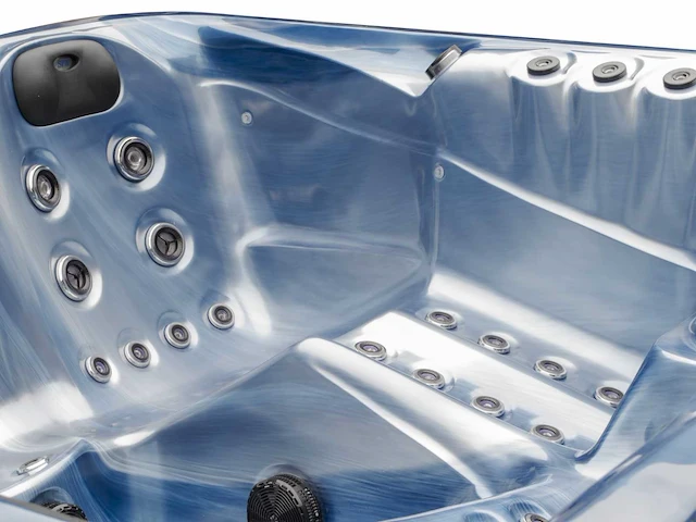 Jacuzzi en buitenspa - vonato - calvesta - vrijstaand 5 persoons - afbeelding 4 van  47