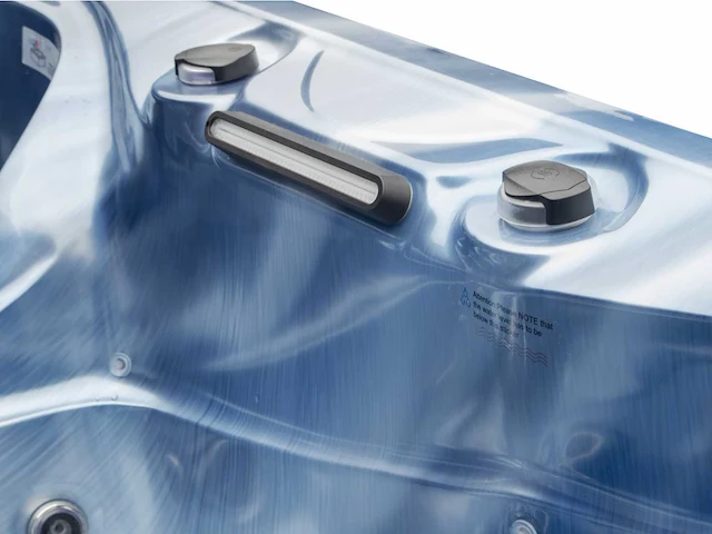 Jacuzzi en buitenspa - vonato - calvesta - vrijstaand 5 persoons - afbeelding 8 van  47