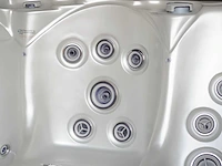 Jacuzzi en buitenspa - vonato - elvora - vrijstaand 5 persoons bad - afbeelding 7 van  14