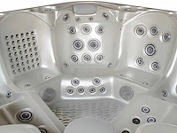 Jacuzzi en buitenspa - vonato - elvora - vrijstaand 5 persoons bad - afbeelding 13 van  14