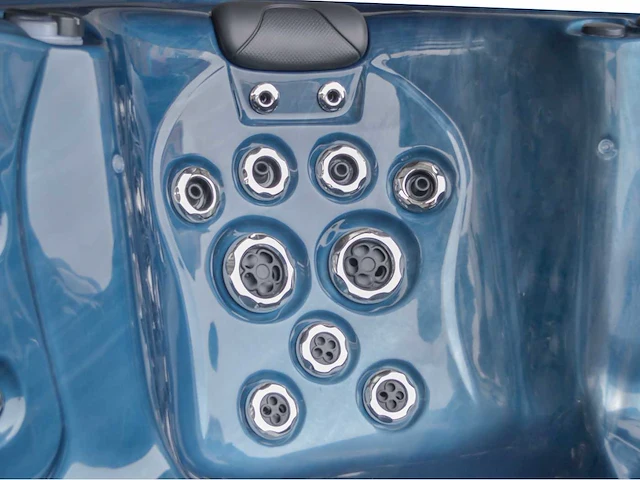 Jacuzzi en buitenspa - vonato - euphoria - vrijstaand 5 persoons bad - afbeelding 9 van  14