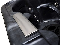 Jacuzzi en buitenspa - vonato - flavina - 5-persoons spa met 3 ligplaatsen - afbeelding 14 van  23