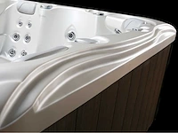 Jacuzzi en buitenspa - vonato - harmonia - vrijstaand 5 persoons bad - afbeelding 3 van  16