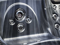 Jacuzzi en buitenspa - vonato - mavona - vrijstaand 5 persoons bad - afbeelding 2 van  13