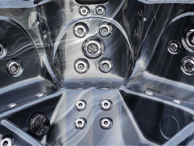 Jacuzzi en buitenspa - vonato - mavona - vrijstaand 5 persoons bad - afbeelding 7 van  13