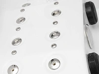 Jacuzzi en buitenspa - vonato - milaro - 5-persoons spa met 3 ligplaatsen - afbeelding 10 van  21