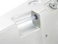 Jacuzzi en buitenspa - vonato - vantica - vrijstaand 5 persoons bad - afbeelding 7 van  10