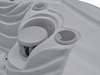 Jacuzzi en buitenspa - vonato - vistano - vrijstaand 5 persoons bad - afbeelding 16 van  62