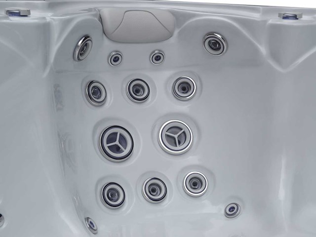 Jacuzzi en buitenspa - vonato - vistano - vrijstaand 5 persoons bad - afbeelding 18 van  62