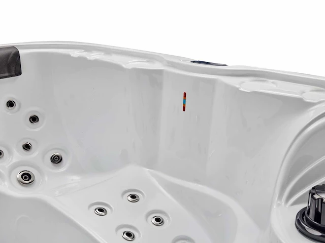 Jacuzzi en buitenspa - vonato - vrijstaand - afbeelding 7 van  12