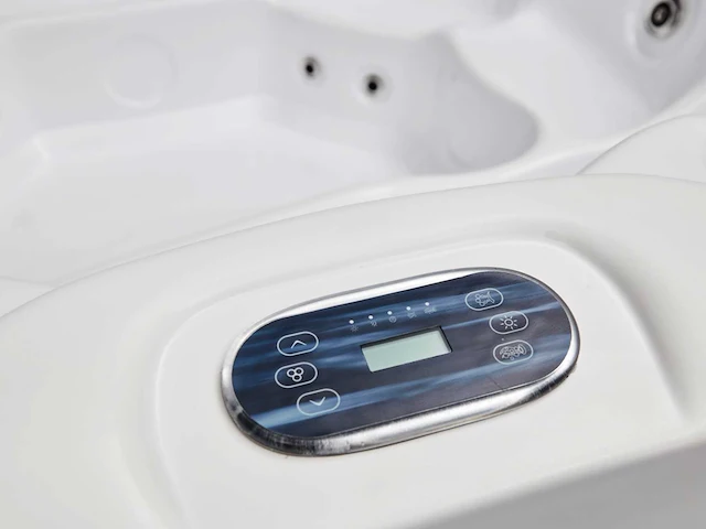 Jacuzzi en buitenspa - vonato - vrijstaand - afbeelding 10 van  12