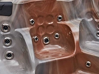 Jacuzzi en buitenspa - vonato - vrijstaand - afbeelding 4 van  15