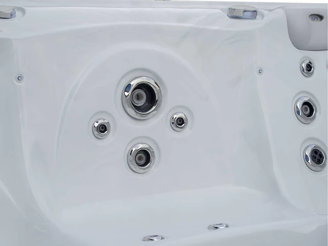Jacuzzi en buitenspa - vonato - zorenta - vrijstaand 5 persoons bad - afbeelding 3 van  14