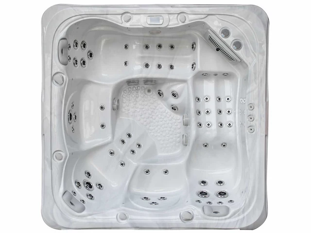 Jacuzzi en buitenspa - vonato - zorenta - vrijstaand 5 persoons bad - afbeelding 1 van  14