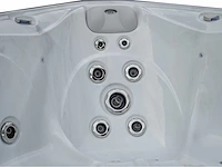 Jacuzzi en buitenspa - vonato - zorenta - vrijstaand 5 persoons bad - afbeelding 14 van  14