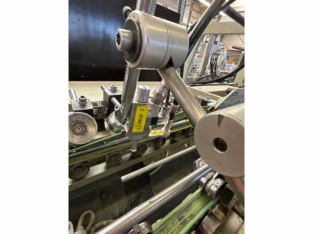 Jagenberg - 125 - vouw en lijmmachine - afbeelding 11 van  22
