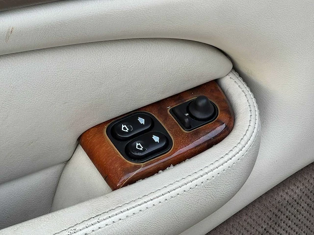 Jaguar - 1998 - xkr - 4.0 v8 coupé - tn-nx-35 - afbeelding 13 van  26