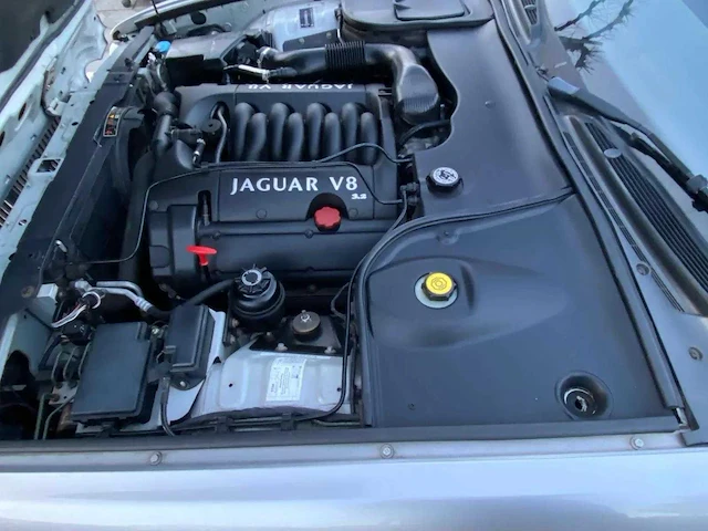 Jaguar - 2000 - xj - 3.2 v8 executive - 99-fx-fs - afbeelding 10 van  19