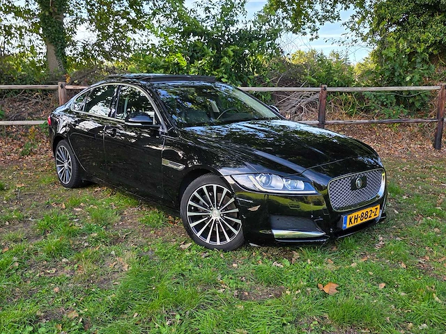Jaguar - 2015 - xf - 2.0d portfolio - 103dkm - kh-882-z - afbeelding 20 van  25
