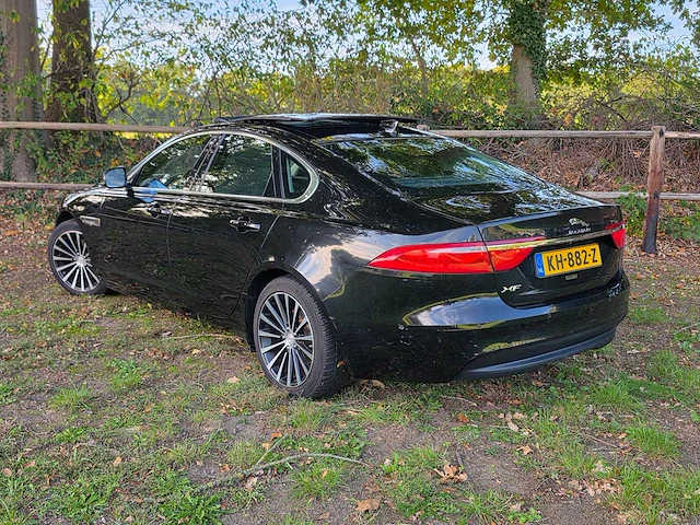 Jaguar - 2015 - xf - 2.0d portfolio - 103dkm - kh-882-z - afbeelding 21 van  25