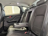 Jaguar - 2017 - f-pace - 2.0 portf. awd 20d - r-547-xl - afbeelding 22 van  30
