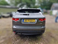 Jaguar - f-pace - 2.0 portf. awd 20d - nf-923-l - 2016 - afbeelding 16 van  21