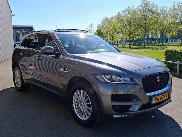 Jaguar - f-pace - 2.0 portfolio awd 25t - 2017 - 250pk - afbeelding 12 van  32